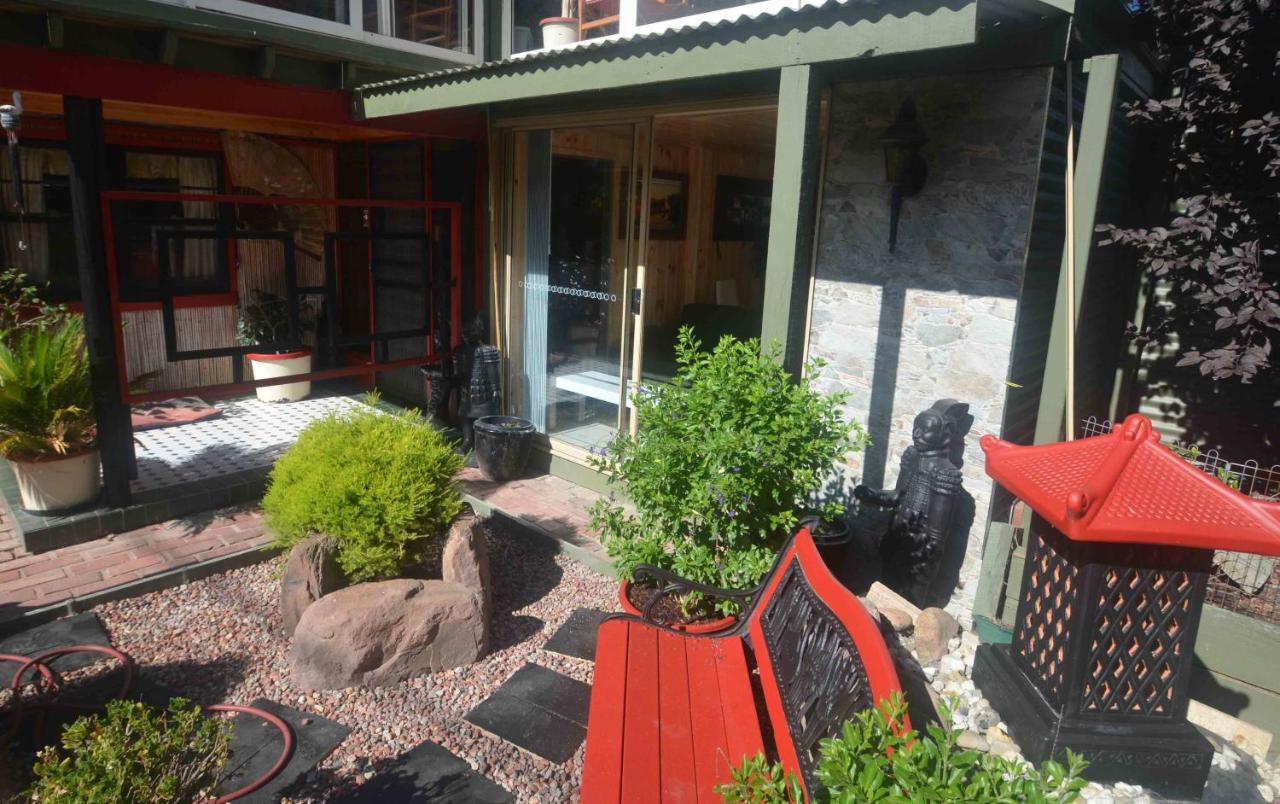 Готель Echuca Gardens Екстер'єр фото