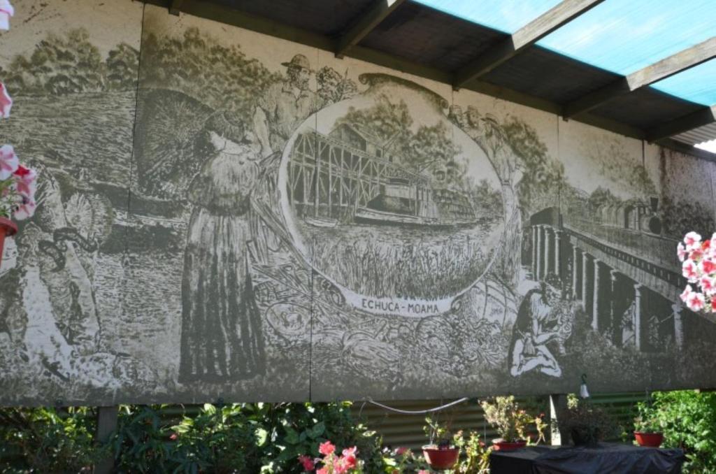 Готель Echuca Gardens Екстер'єр фото